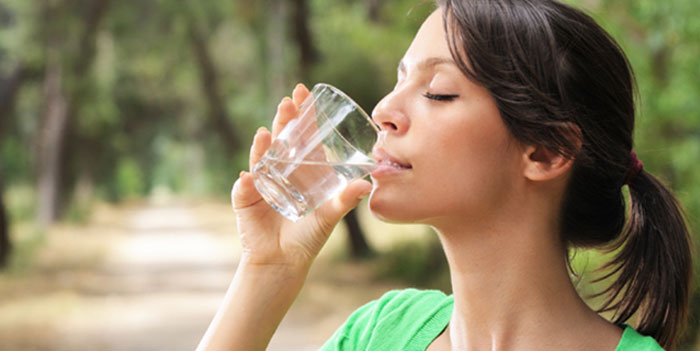 I Consigli di Bere Acqua Minerale